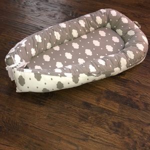 Baby lounger, baby nest